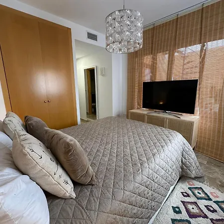 Jacuzzi Penthouse In Center Apartment *